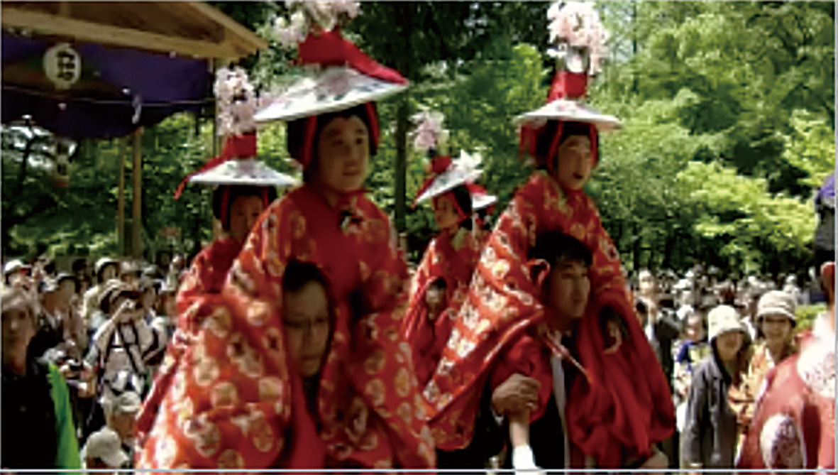 仁比山神社の御田舞（にいやまじんじゃのおんだまい）